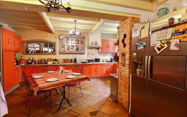 Maison à vendre    6 pièces • 195,27 m2 Castres