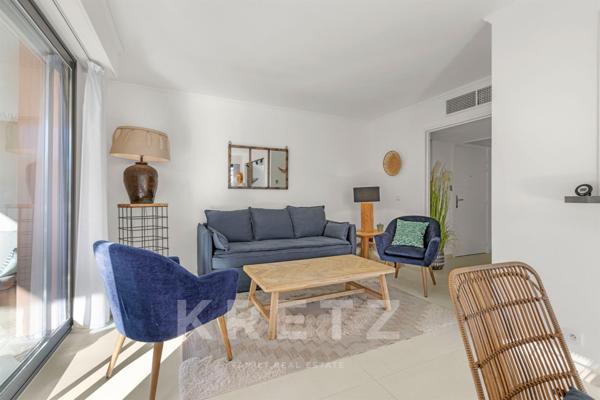 Appartement 3 pièces rénové à pied de la plage– Résidence de standing avec piscine – Villeneuve-Loub