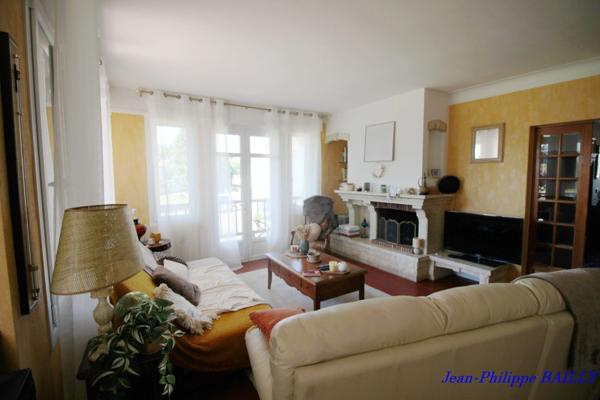 Maison à vendre 10 pièces BORDES (64)