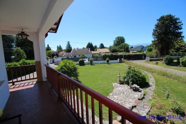 Maison à vendre 10 pièces BORDES (64)