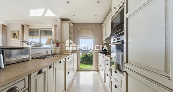 À vendre Appartement 3 pièces 99 m² - Le Cannet 06110