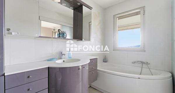 À vendre Appartement 3 pièces 99 m² - Le Cannet 06110