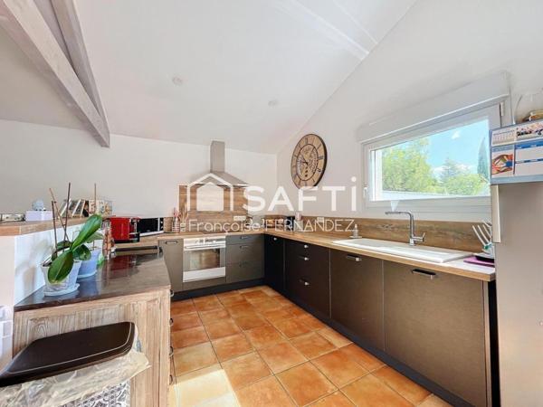 Villa T7 avec jardin proche commerces