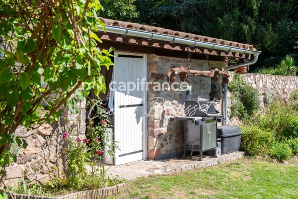 Maison de caractère à vendre 7 pièces SAINT LAURENT DE CERDANS (66)