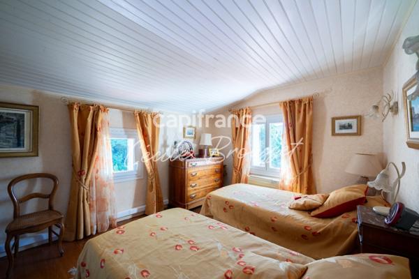 Maison de caractère à vendre 7 pièces SAINT LAURENT DE CERDANS (66)