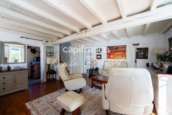 Maison de caractère à vendre 7 pièces SAINT LAURENT DE CERDANS (66)