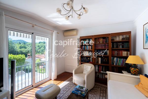 Maison de caractère à vendre 7 pièces SAINT LAURENT DE CERDANS (66)