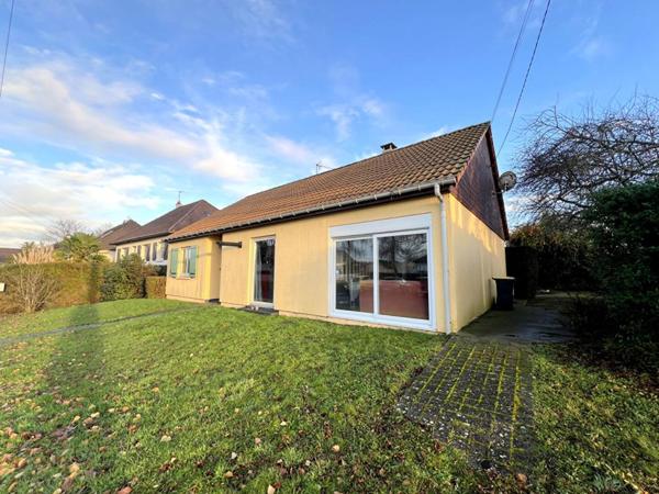 Maison de plain-pied - Neuville Sur Sarthe - 4 pièce(s) - 103 m²
