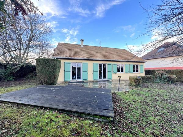 Maison de plain-pied - Neuville Sur Sarthe - 4 pièce(s) - 103 m²