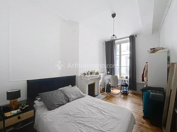 Location                                                      Appartement
                        
                     3 pièces                      58 m2                     à Clermont-Ferrand