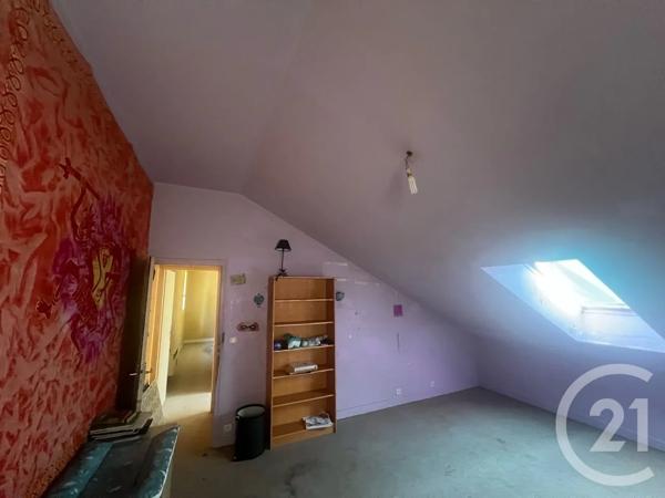 Appartement F6 à vendre  6 pièces - 138 m 2   AURILLAC  - 15