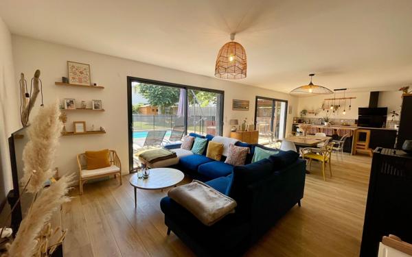 Maison à vendre    4 pièces • 112,31 m2 Pontonx-sur-l'Adour