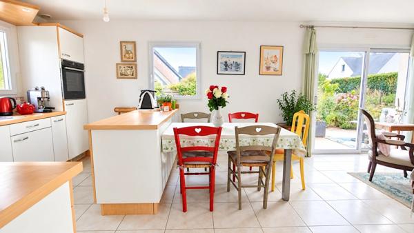 Maison à vendre 3 pièces GUILVINEC (29) en excellent état, au calme, beau jardin avec extension possible