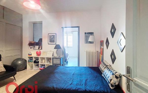 Maison à vendre    8 pièces •  Toulon