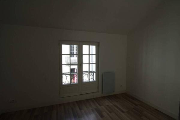 Appartement 2 pièces                                        - 44000 Nantes - Centre ville Réf : 12130