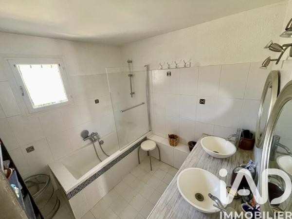 Maison à vendre 7 pièces 143,32 m² Garéoult