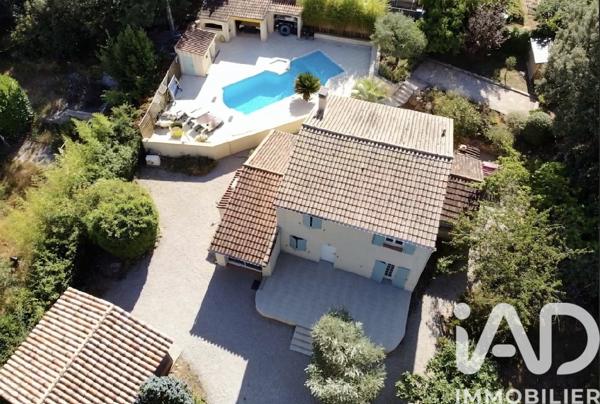 Maison à vendre 7 pièces 143,32 m² Garéoult