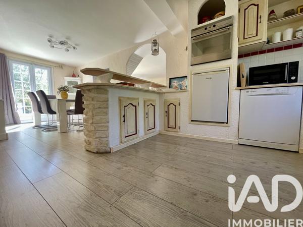 Maison à vendre 7 pièces 143,32 m² Garéoult
