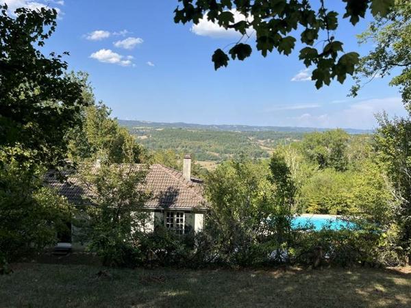 Maison à vendre 265 500 € Sarrazac 6 p 93 m² DPE E