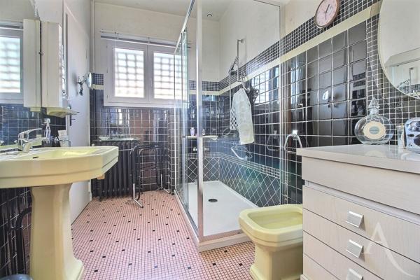 Maison Villenave d'Ornon 162m²