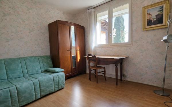 Maison à vendre    5 pièces •  Villeneuve-lès-Avignon