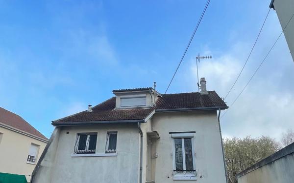 Maison à vendre    3 pièces •  Persan