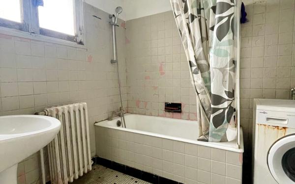 Maison à vendre    3 pièces •  Persan