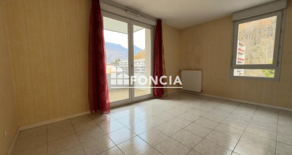 Location Appartement 2 pièces 39.01 m² - Saint-martin-le-vinoux 38950