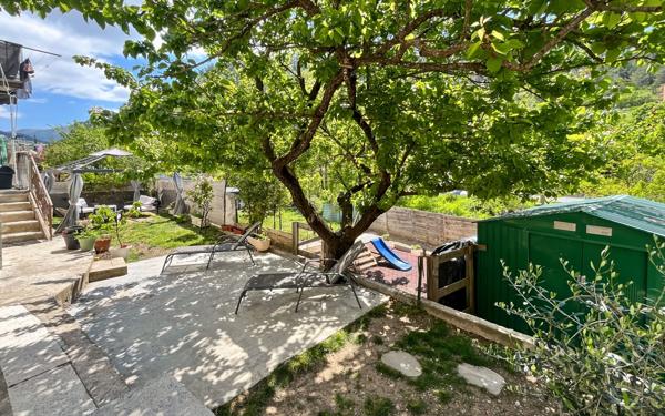 Appartement à vendre    3 pièces • 54 m2 L'Escarène