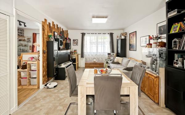 Appartement à vendre    3 pièces • 54 m2 L'Escarène