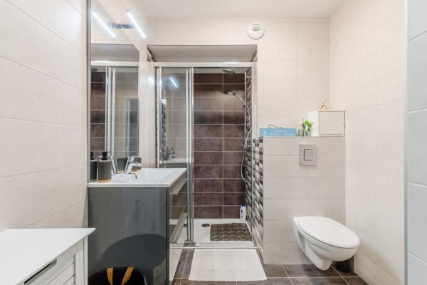 Appartement Les Sables D Olonne 2 pièces 47 m² terrasse parking