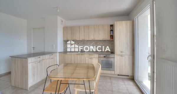 À vendre Appartement 3 pièces 61 m² - Saint-genis-pouilly 01630