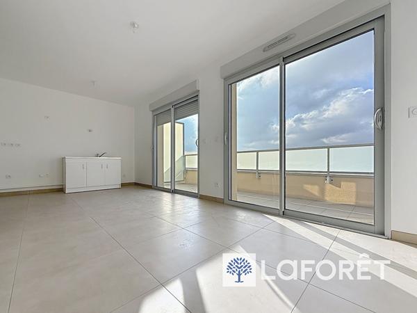 Achat appartement près de L ISLE D ABEAU - 3 pièce(s) - 55 m² - 239 000 €