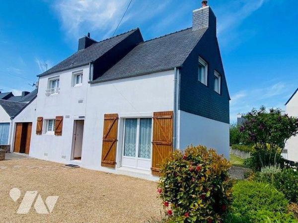 A Vendre à Trégastel (22730), Pavillon de plain-pied +étage, de type 5 (4 ch + 2 SdE), d'une su...