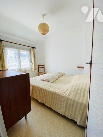 A Vendre à Trégastel (22730), Pavillon de plain-pied +étage, de type 5 (4 ch + 2 SdE), d'une su...