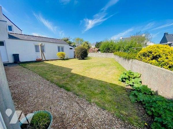 A Vendre à Trégastel (22730), Pavillon de plain-pied +étage, de type 5 (4 ch + 2 SdE), d'une su...