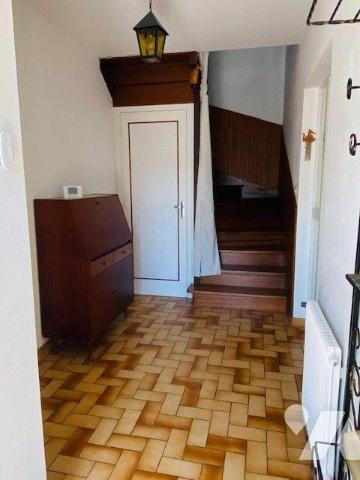 A Vendre à Trégastel (22730), Pavillon de plain-pied +étage, de type 5 (4 ch + 2 SdE), d'une su...