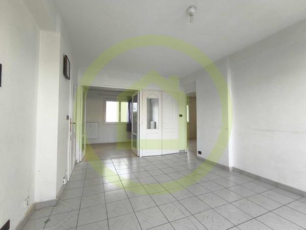 Appartement à SAINT VALLIER (26240)