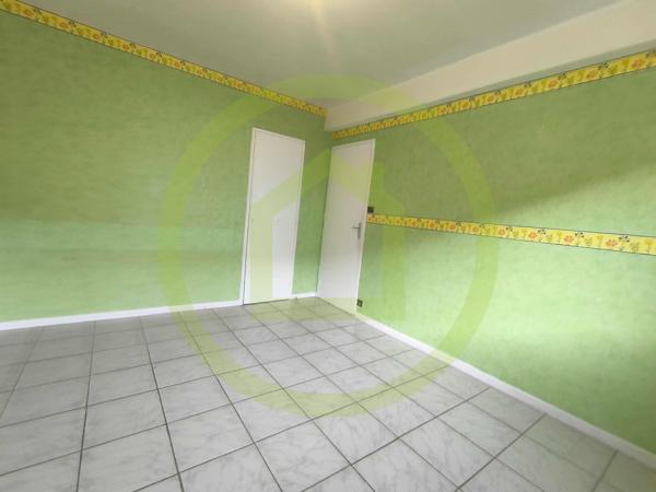 Appartement à SAINT VALLIER (26240)