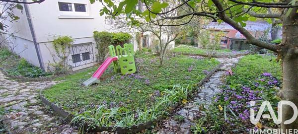 Maison à vendre 8 pièces 191 m² Bourges