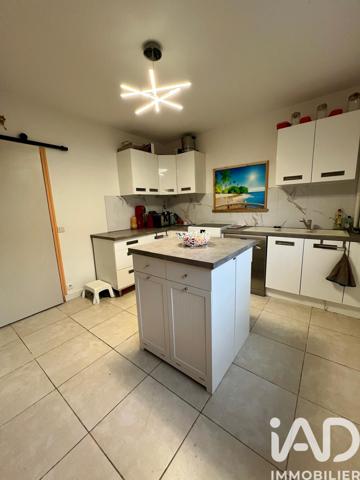 Maison à vendre 8 pièces 191 m² Bourges