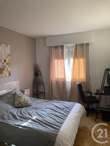 Appartement F4 à vendre  4 pièces - 75,73 m2 SCEAUX - 92