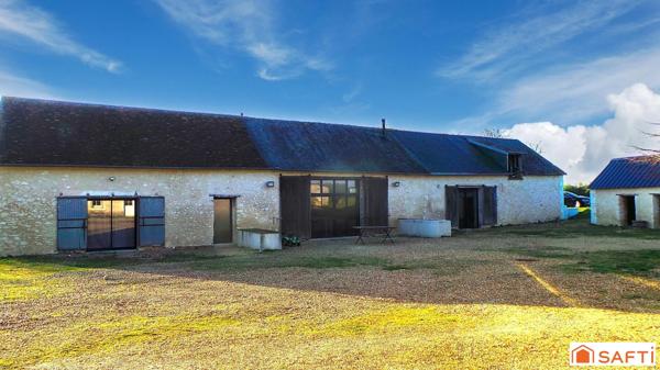 Bien rare ancien corps de ferme avec grange restaurée en maison d'habitation et longère