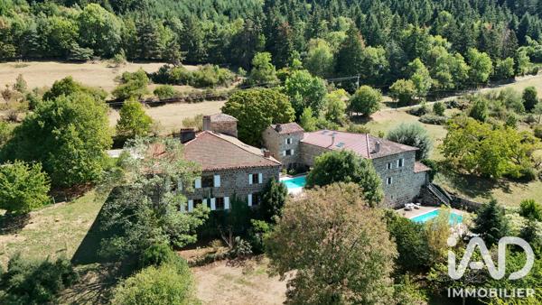 Maison à vendre 25 pièces 719 m² Bozas