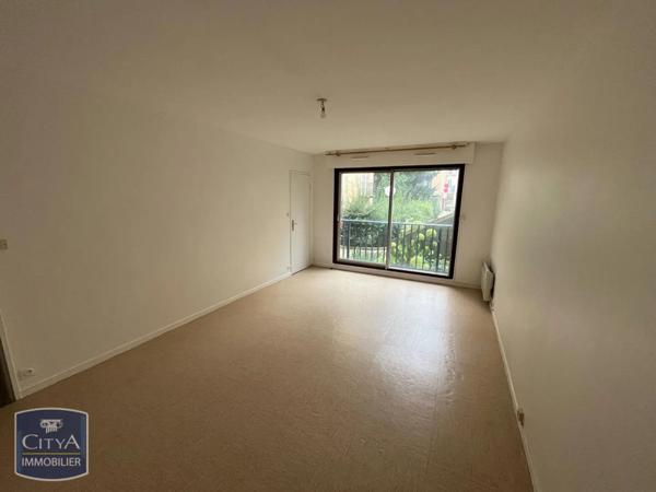 Appartement à louer 1 pièce 33.88m² Alençon (61000)