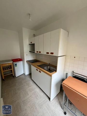 Appartement à louer 1 pièce 33.88m² Alençon (61000)