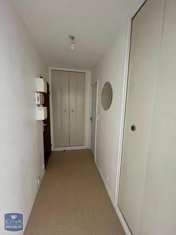 Appartement à louer 1 pièce 33.88m² Alençon (61000)