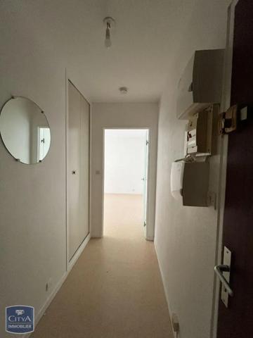 Appartement à louer 1 pièce 33.88m² Alençon (61000)