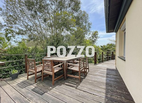 Maison Longueville 6 pièce(s) 123 m2 LONGUEVILLE