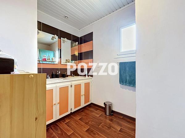 Maison Longueville 6 pièce(s) 123 m2 LONGUEVILLE